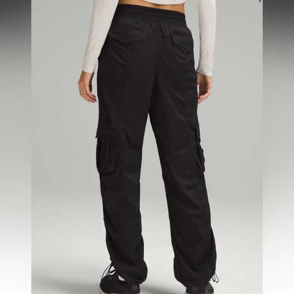 Lululemon Dance Studio Relaxed-Fit Mid-Rise Cargo Pant *unlined - Picture 13 of 13